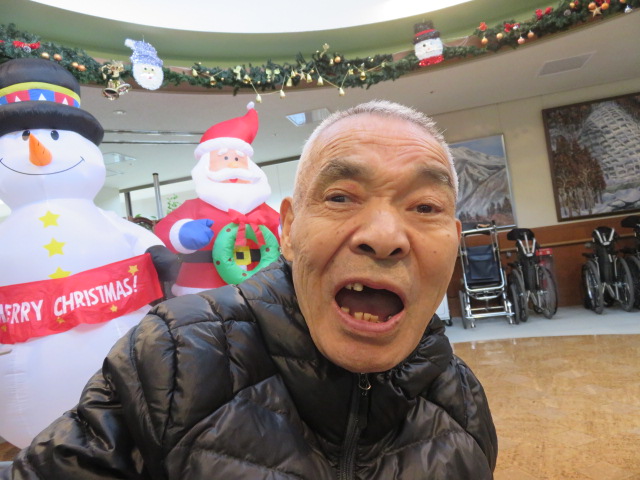 変顔で大爆笑 社会福祉法人 杉和会