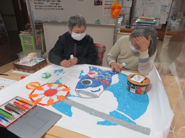 こいのぼりの貼り絵 社会福祉法人 杉和会 こいのぼりの貼り絵 社会福祉法人 杉和会