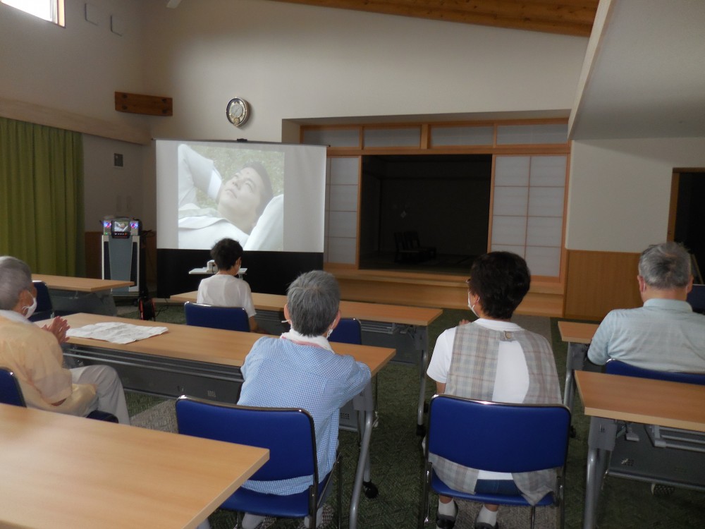 楽しいカラオケ 社会福祉法人 杉和会