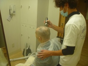 職員が床屋さん⁈